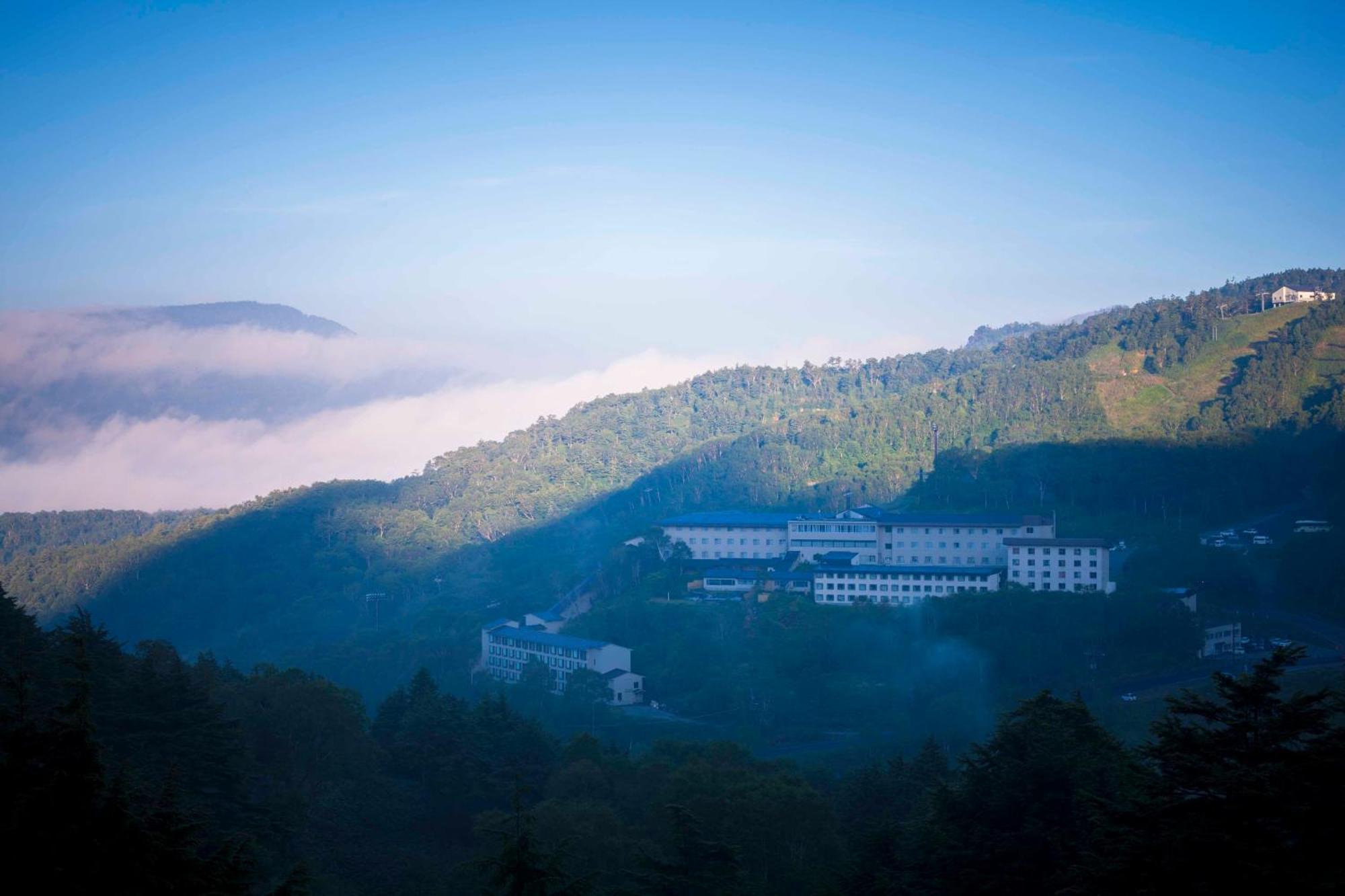 Manza Prince Hotel Tsumagoi Buitenkant foto